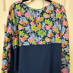 Disney - Lilly Pulitzer pull over / Aegean Navy -  Size XL